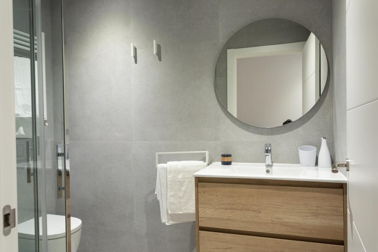 Apartamentos Arriet Bilbao Exterior photo